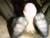 mais avec les pieds....humm...... alors Mrs lachez vos coms....